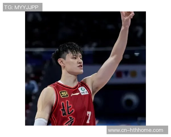 篮网17人轮换大胜40分曾凡博首秀机会依然渺茫 篮网17人轮换大胜40分曾凡博首秀机会依然渺茫