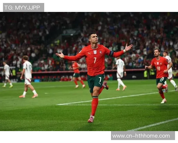 C罗再创辉煌梅开二度世预赛进球数达41生涯总进球数升至948