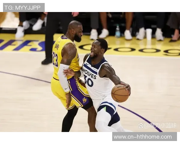 CC单场豪取30分5板10助3断3帽上一位东部球员是09年詹姆斯 CC单场豪取30分5板10助3断3帽上一位东部球员是09年詹姆斯